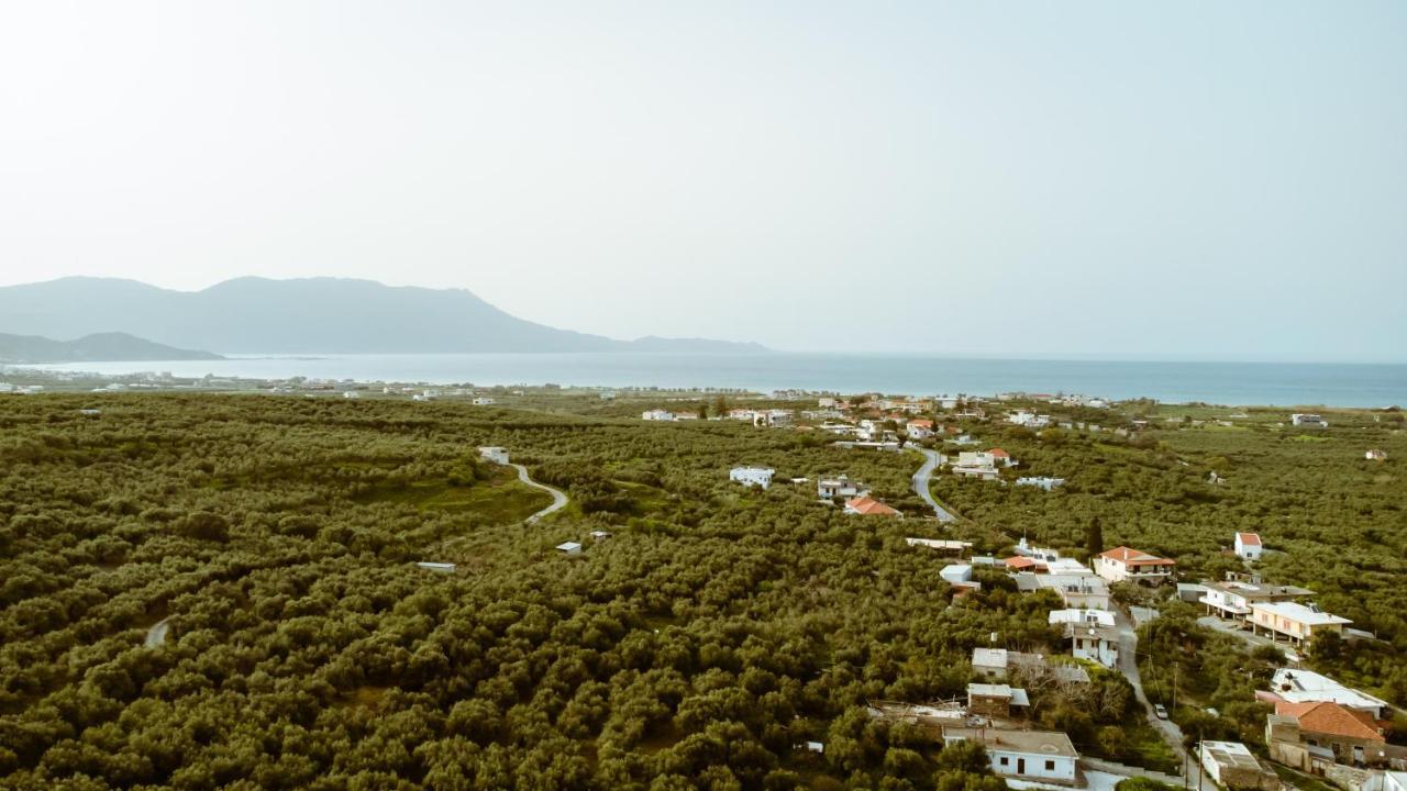 Villa Spitaki Kaloudhianá Exterior foto
