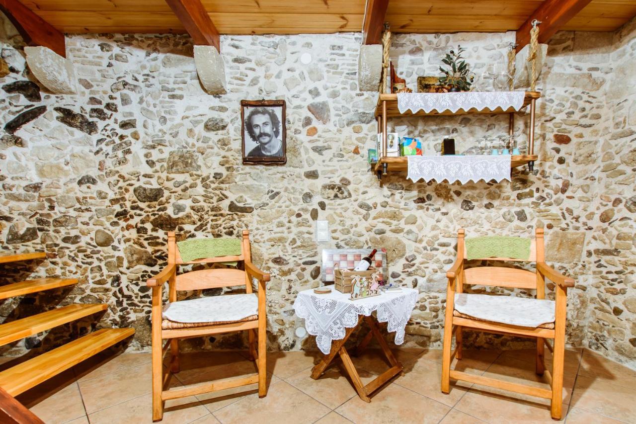 Villa Spitaki Kaloudhianá Exterior foto